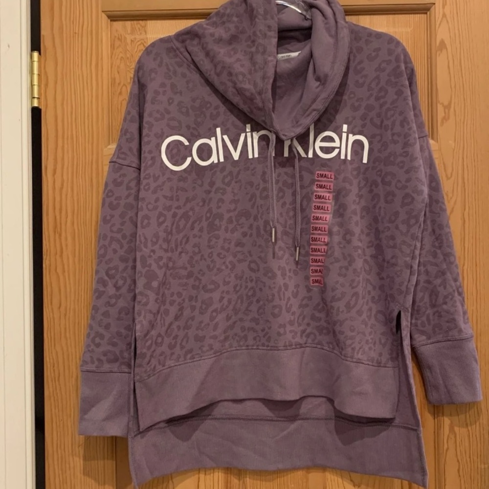 Calvin Klein sweatshirt